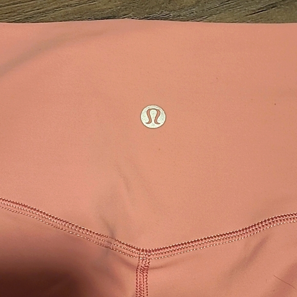Lululemon capris - Picture 7 of 7